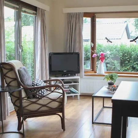 Gezellig Chalet Met Prive Jacuzzi